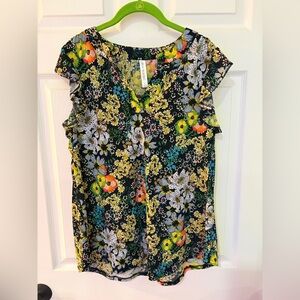 EUC Dear Scarlett Floral Women's Blouse size L